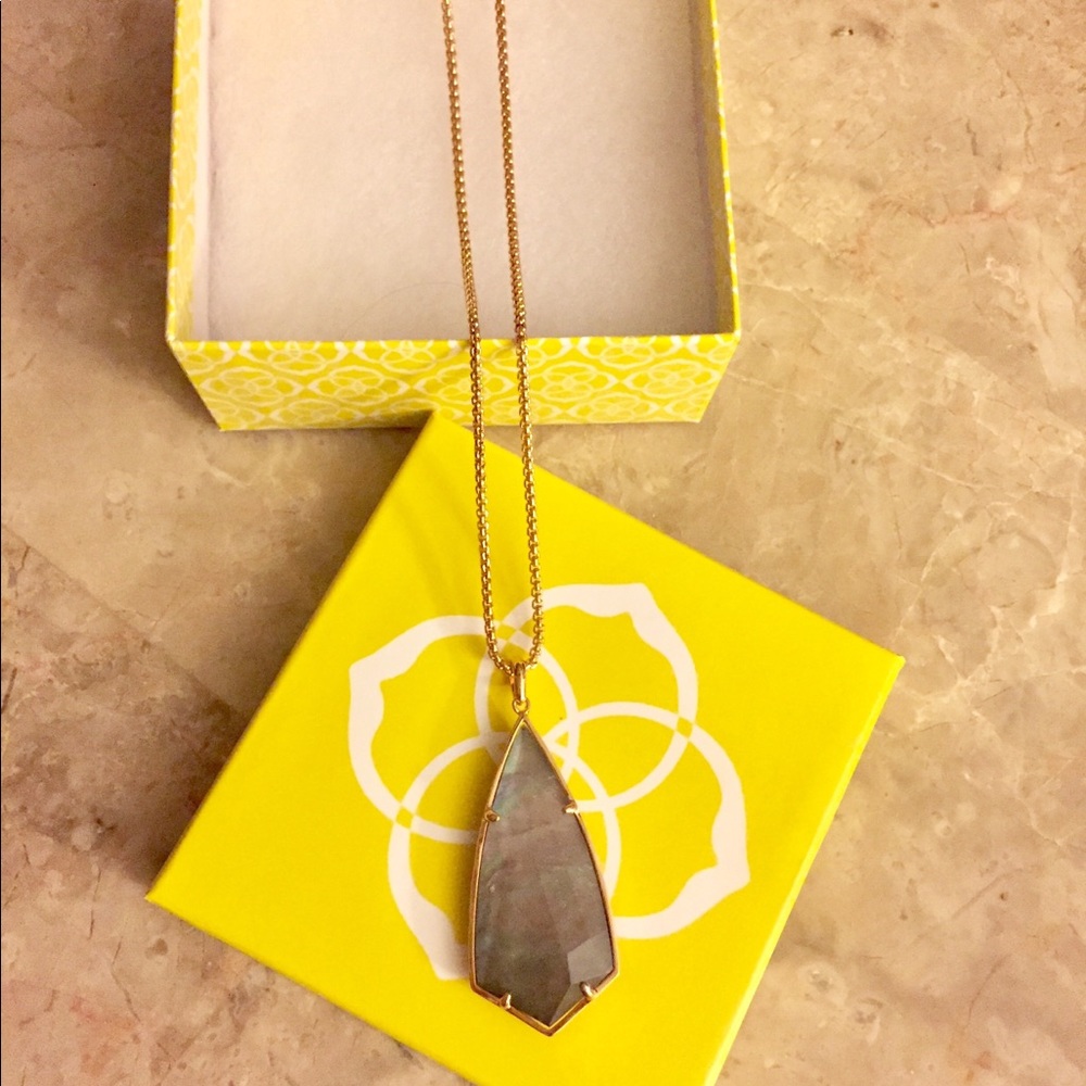 Kendra Scott rose gold grey illusion necklace